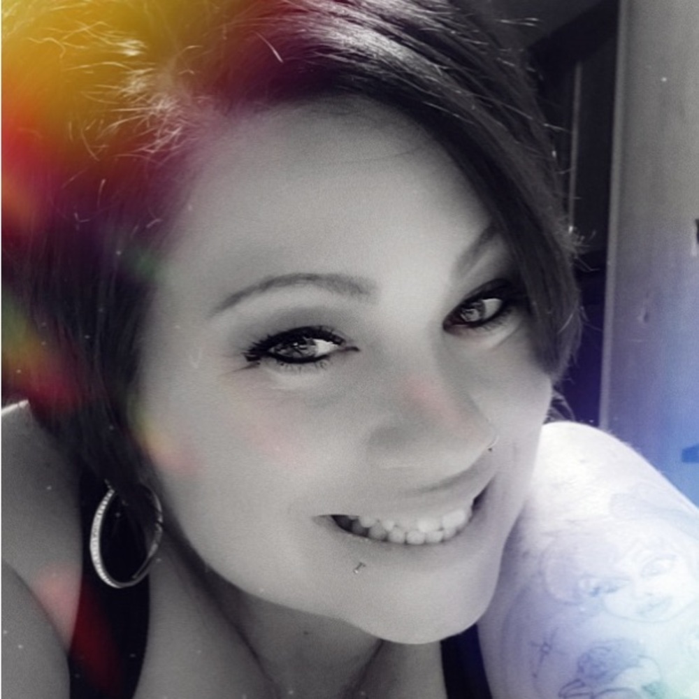 Meet your Posher, Jenn